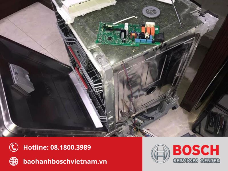 Lỗi E21 có thể xuất hiện xen kẽ E24 hoặc E25 khi bộ lọc tắc nặng ảnh hưởng cả hai bơm